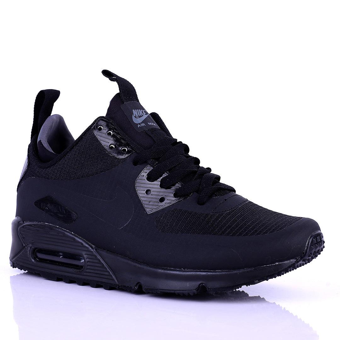 NK Max Flyknit Black Lace up Sneakers - Obeezi.com