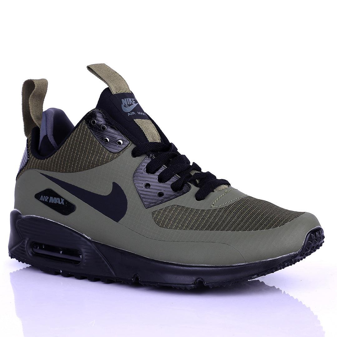 NK Max Zoom Green With Classic Black Design Sneakers - Obeezi.com