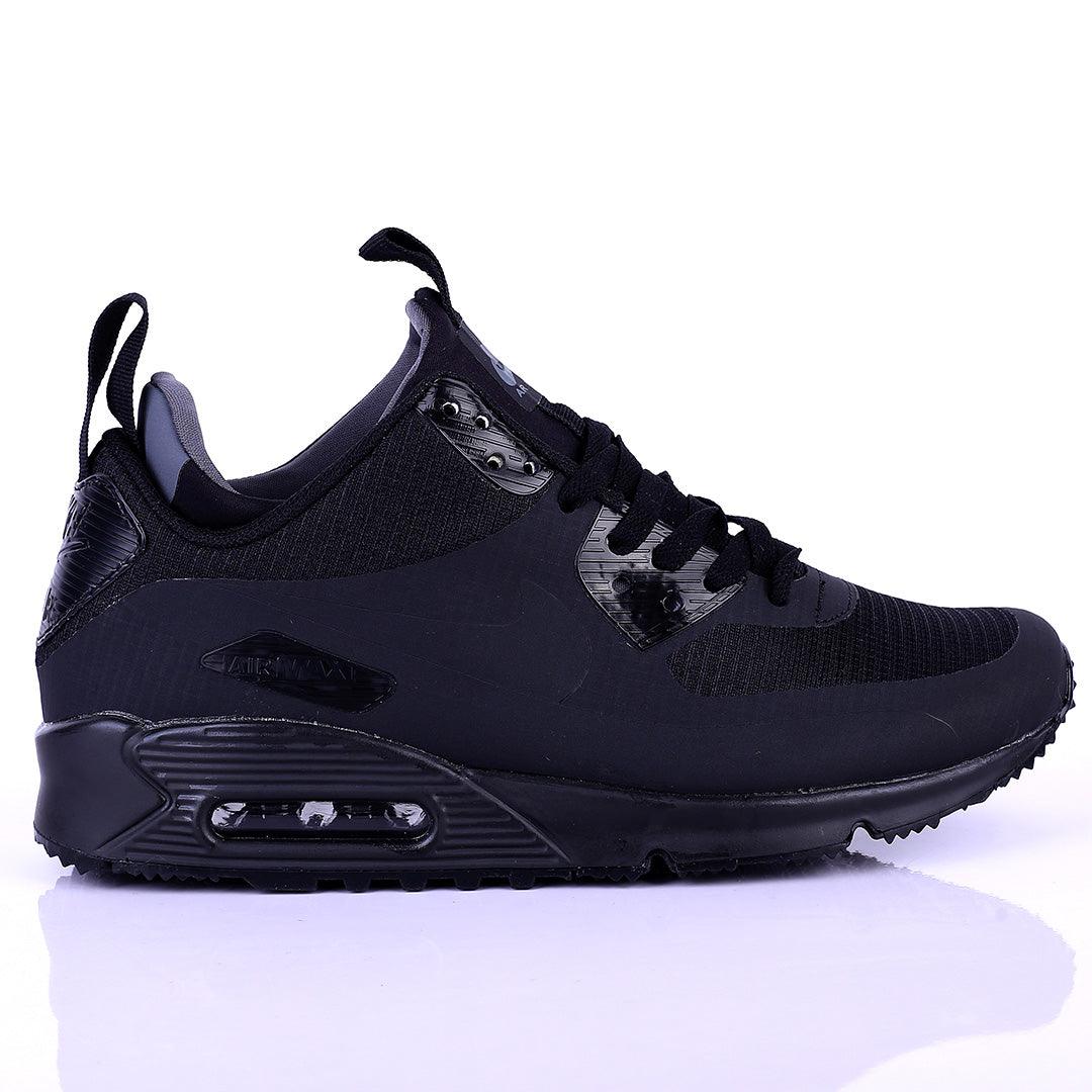 NK Max Flyknit Black Lace up Sneakers - Obeezi.com